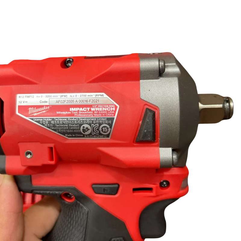 Lý do nên mua Máy siết bu lông Milwaukee M12 FIWF12-0C