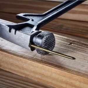 Loại búa đinh Dwht51008-0 rất đa dụng có thể dùng trong mọi công việc