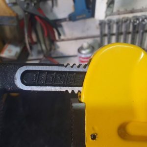 Cận cảnh ngàm mỏ lết Stanley 84-467
